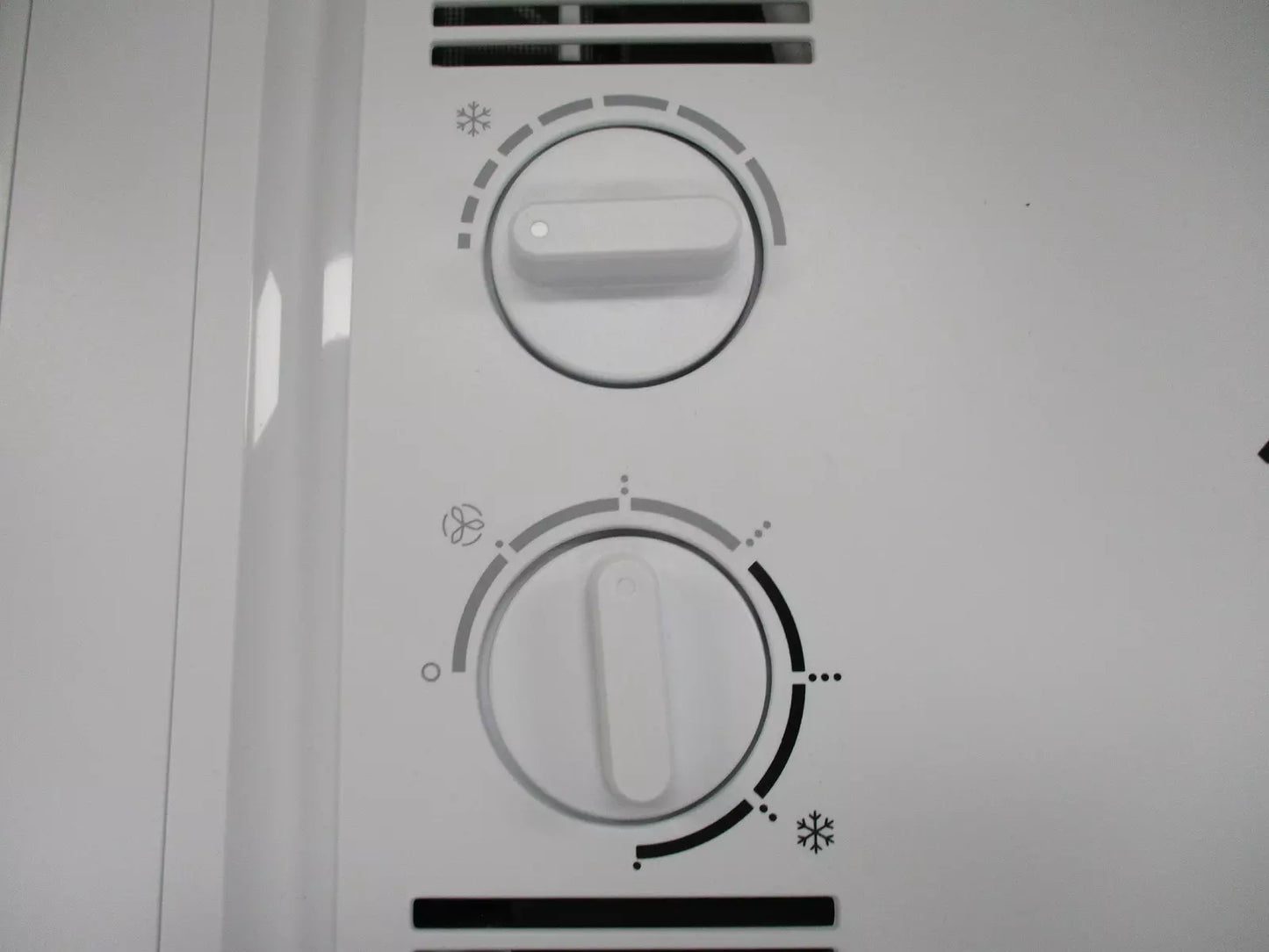 Dometic FJXADBM Air Distribution Box Mechanism – White | No LED Light