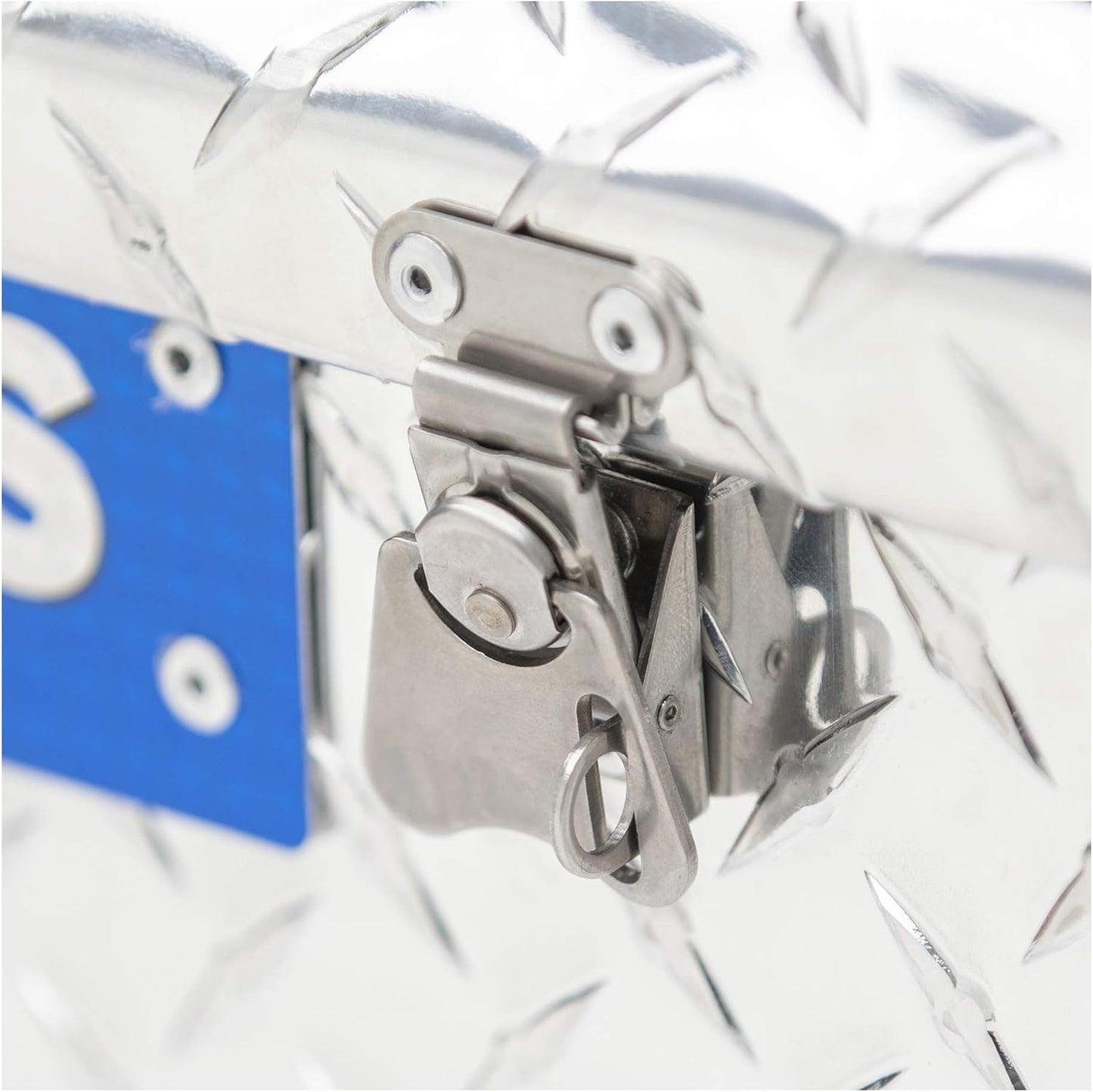 UWS EC20111 20" Heavy-Wall Aluminum Tool Box – Portable, Corrosion-Resistant & Lockable Storage Chest