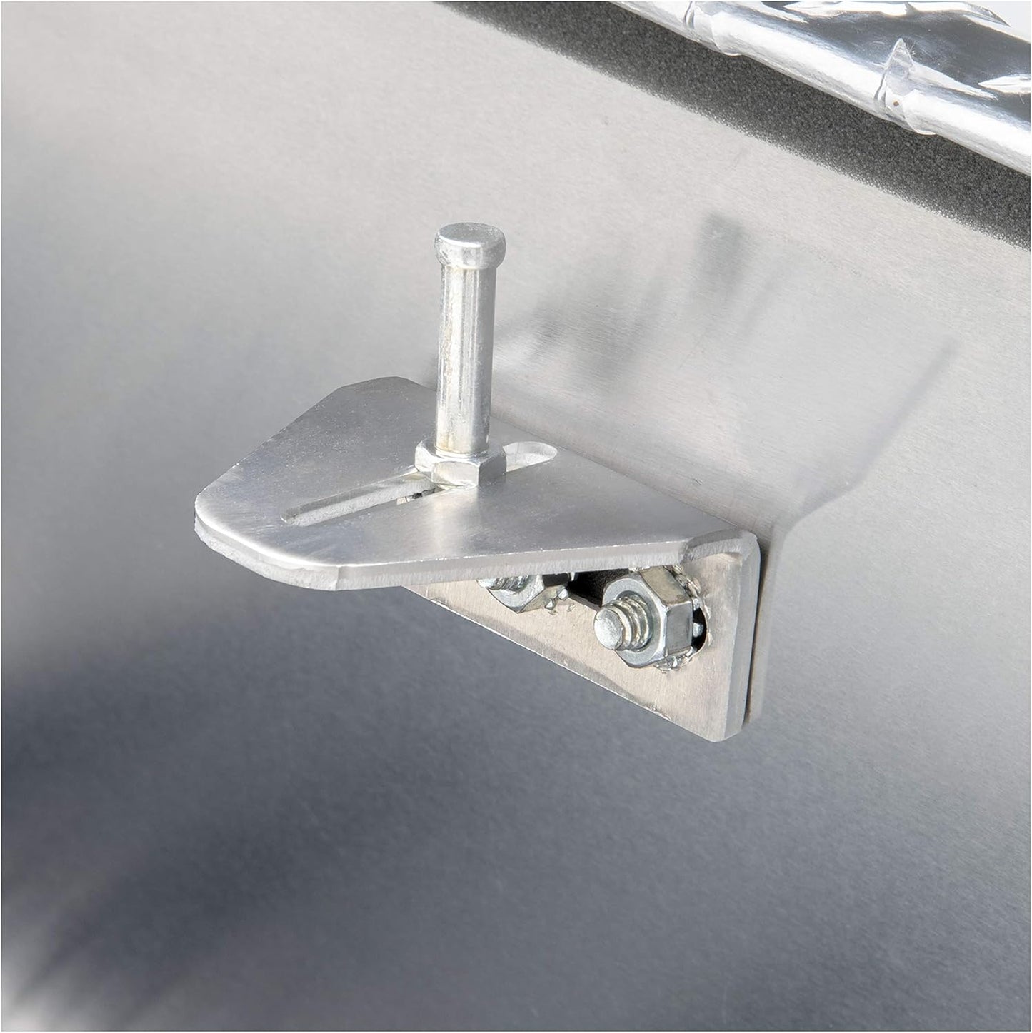 UWS/United Welding Services TBS-54 54-Inch Aluminum Single Lid Crossover Toolbox